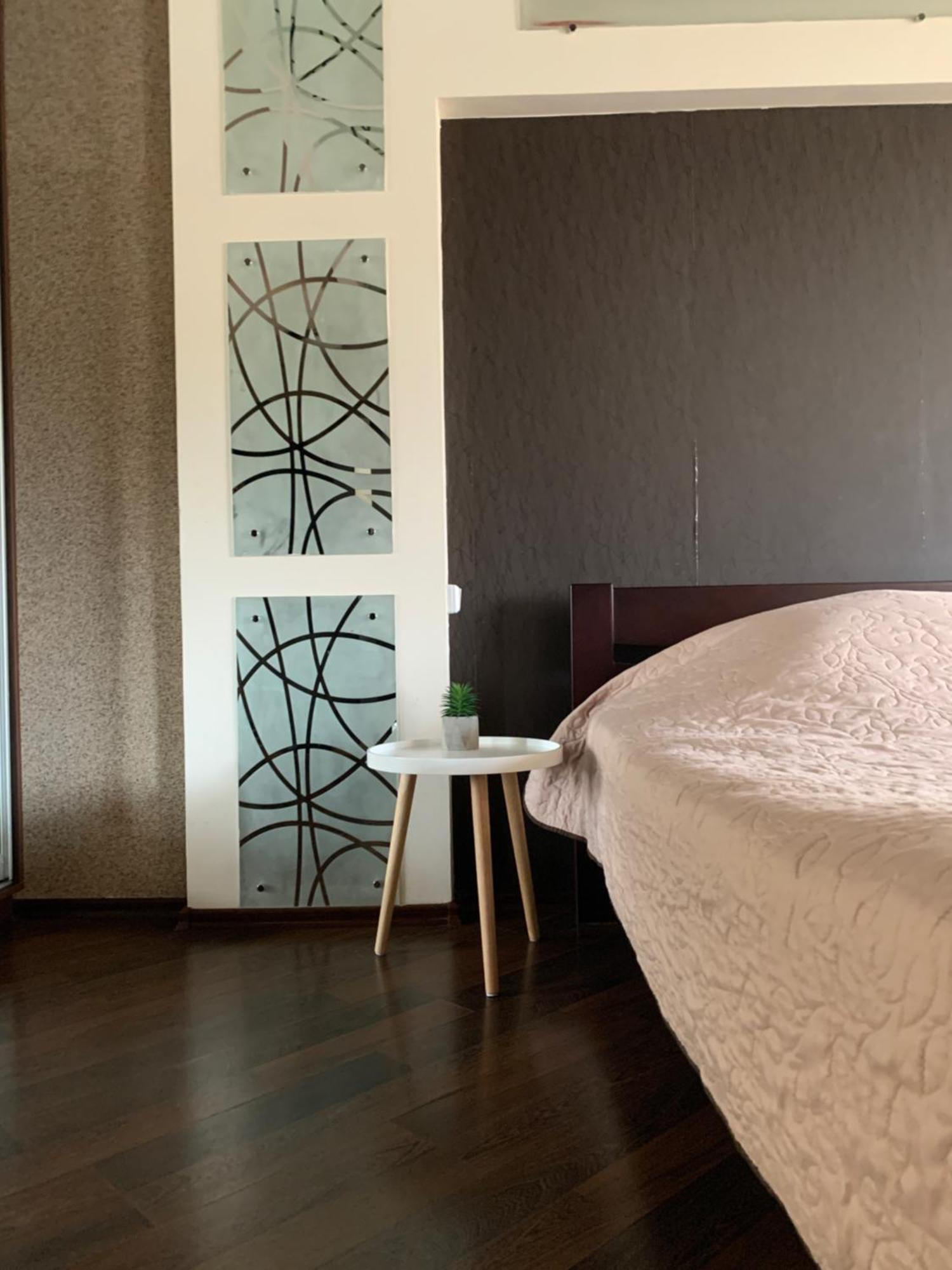 Apartment In Kharkiv , Prospect Nauki 19A Экстерьер фото